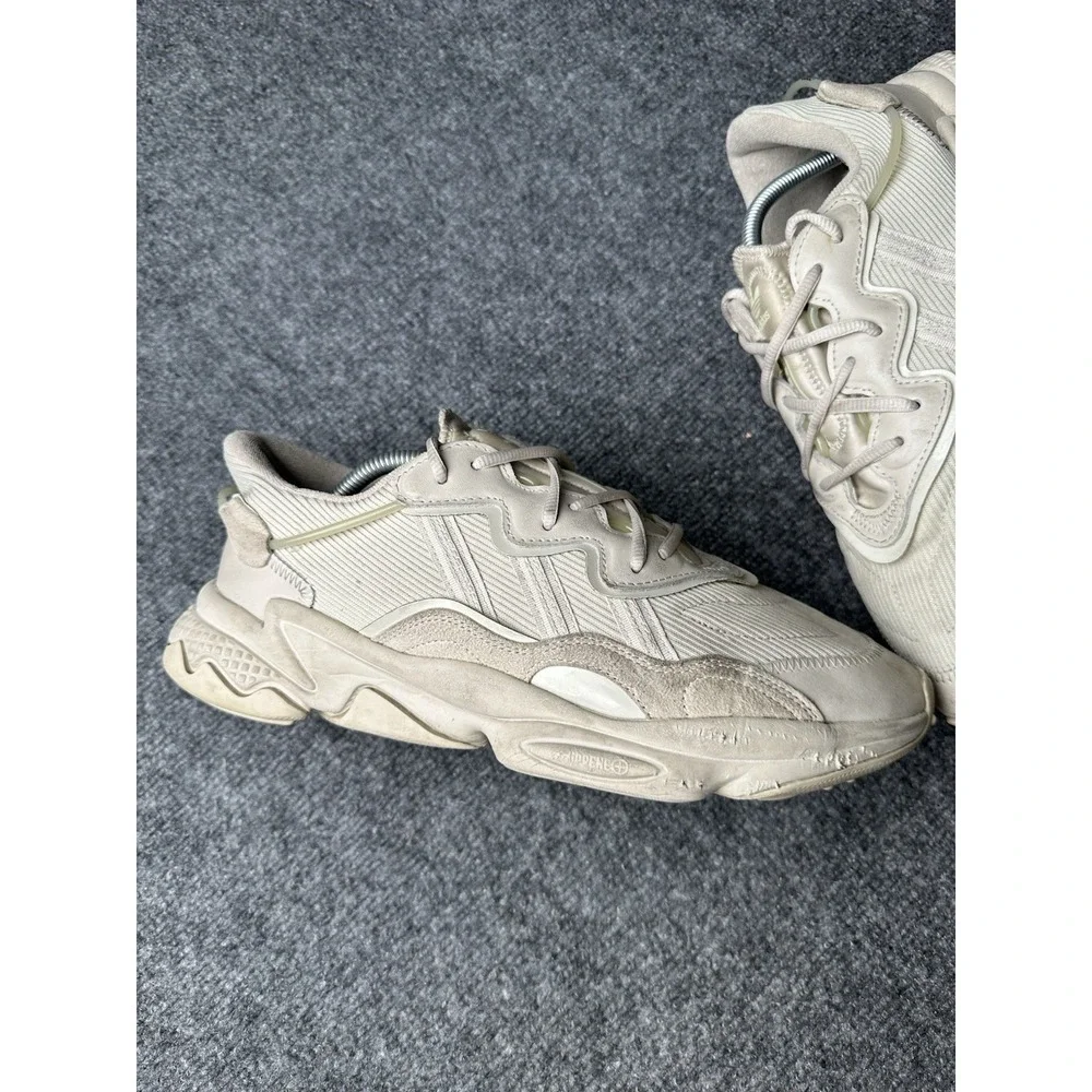 Mens Sneakers Adidas Ozweego Cream Beige Running, Size US 11